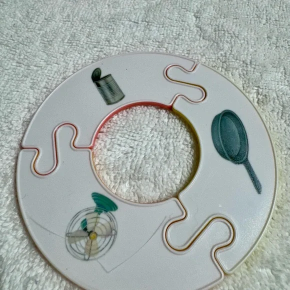 New Lovevery Rhyming Rings -Montessori - Picture 9 of 11